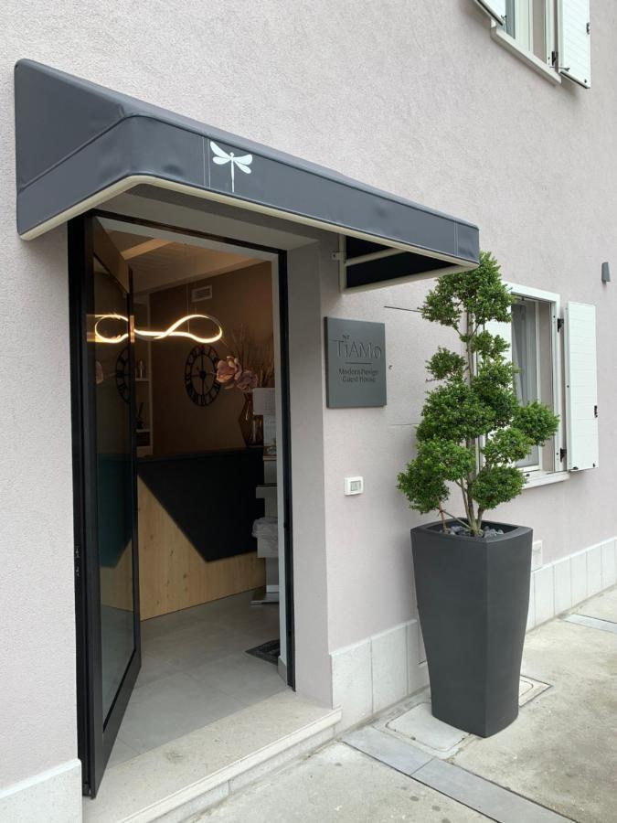 Tiamo Modern Design Guest House รองคี เด เลโจนารี ภายนอก รูปภาพ