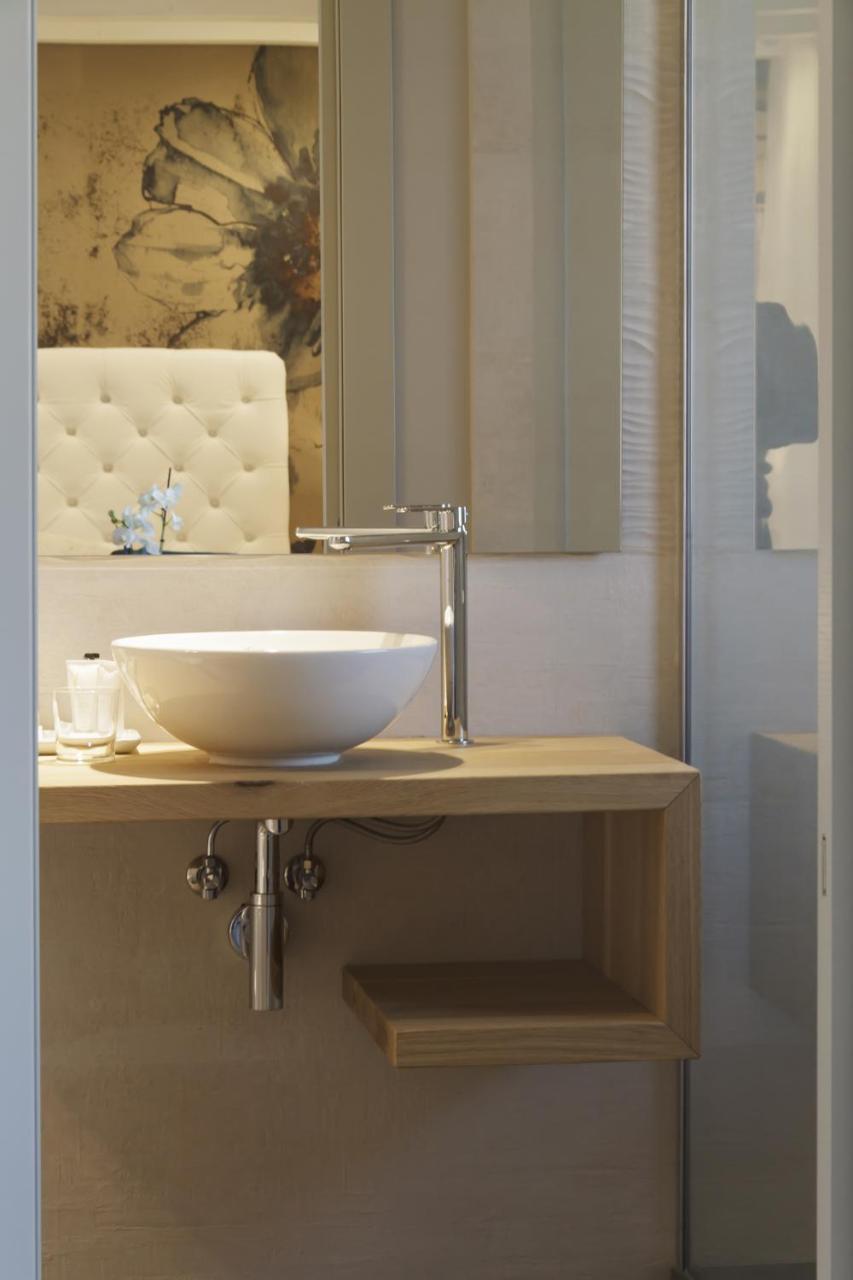 Tiamo Modern Design Guest House รองคี เด เลโจนารี ภายนอก รูปภาพ