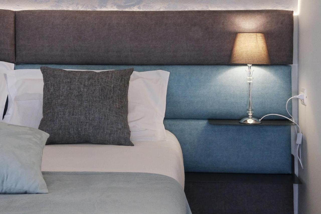 Tiamo Modern Design Guest House รองคี เด เลโจนารี ภายนอก รูปภาพ